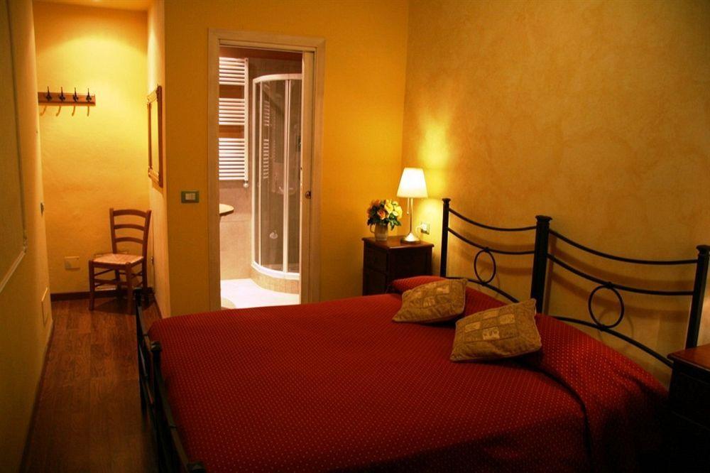 Soggiorno Pezzati 3*