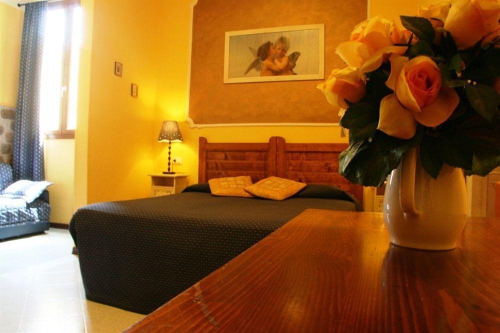 Soggiorno Pezzati 3*