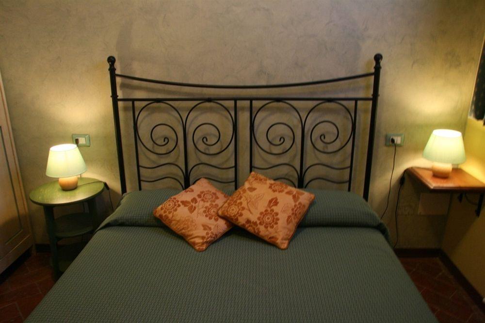 Soggiorno Pezzati 3*